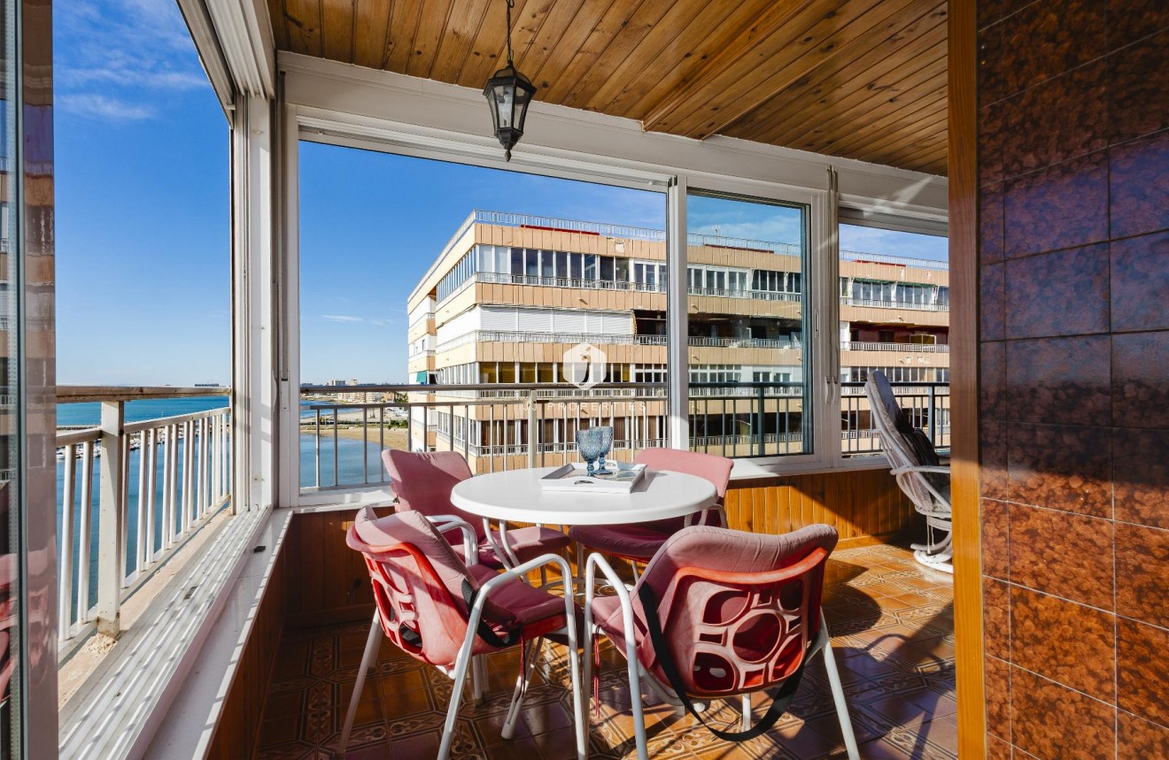 D'occasion - Appartement -
Torrevieja - Costa Blanca