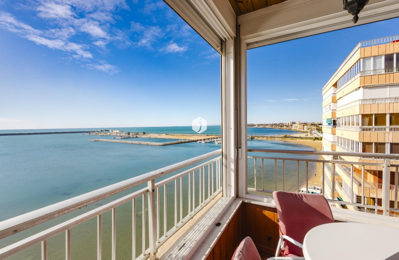 D'occasion - Appartement -
Torrevieja - Costa Blanca