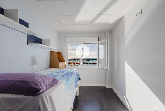 D'occasion - Appartement -
Torrevieja - Costa Blanca