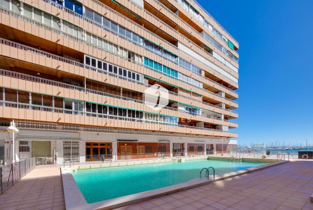 D'occasion - Appartement -
Torrevieja - Costa Blanca