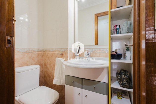 D'occasion - Appartement -
Torrevieja - Costa Blanca