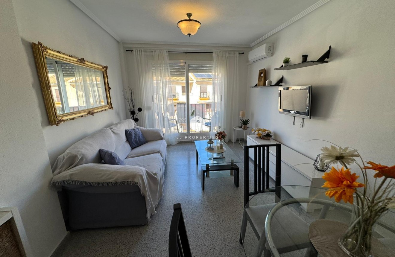 Segunda mano - Apartamento / piso -
San Miguel de Salinas - Inland