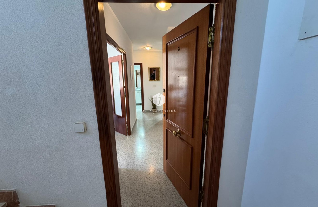 Segunda mano - Apartamento / piso -
San Miguel de Salinas - Inland