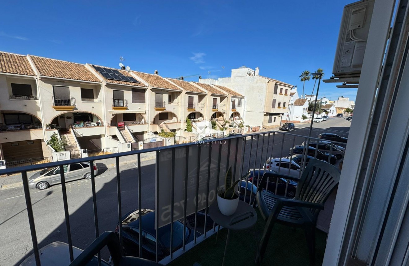 Segunda mano - Apartamento / piso -
San Miguel de Salinas - Inland