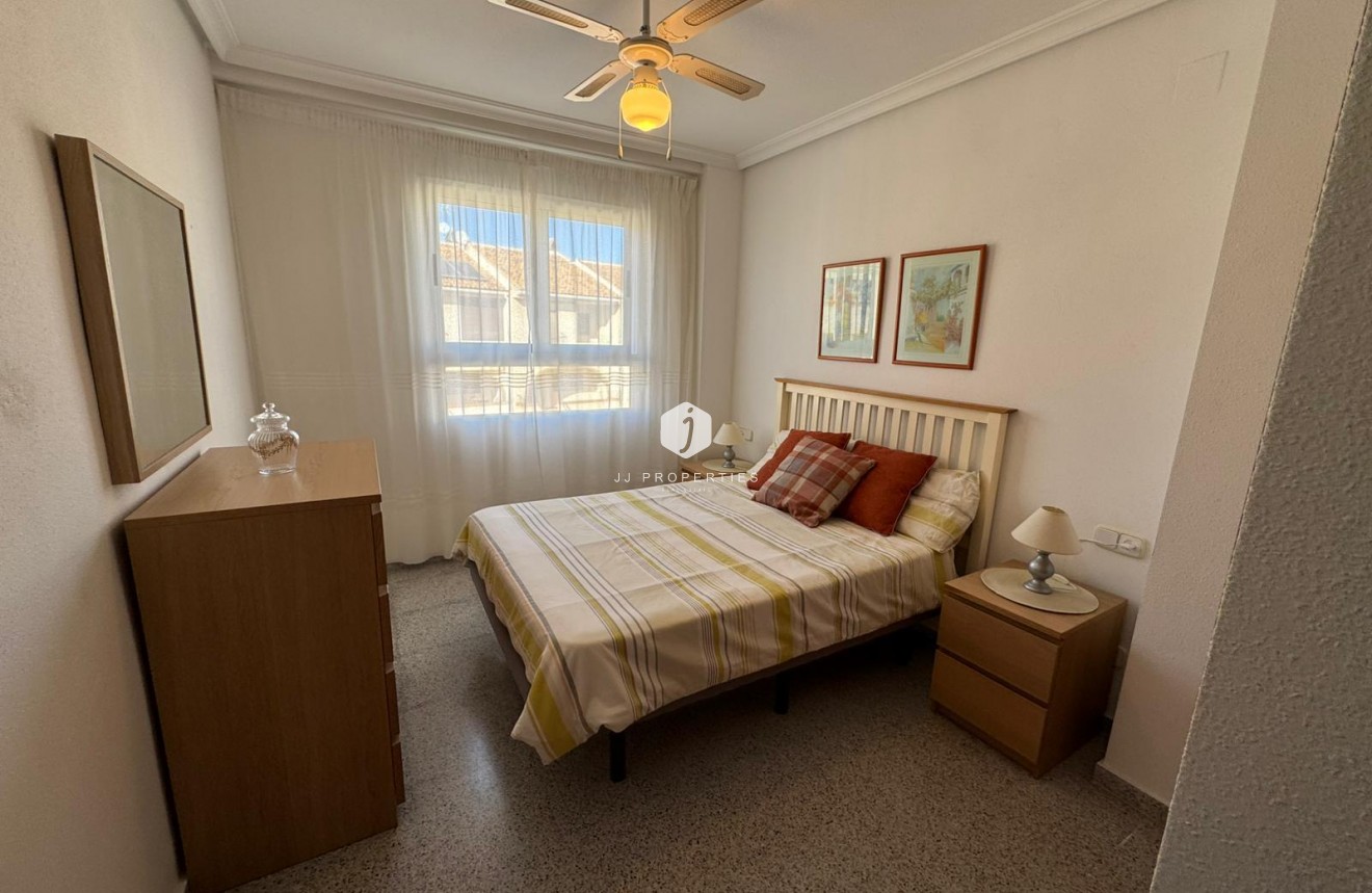 Segunda mano - Apartamento / piso -
San Miguel de Salinas - Inland
