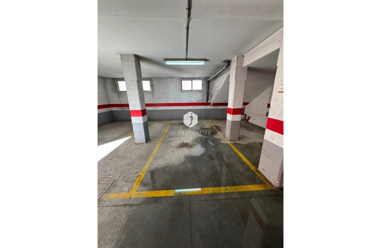 Segunda mano - Apartamento / piso -
San Miguel de Salinas - Inland