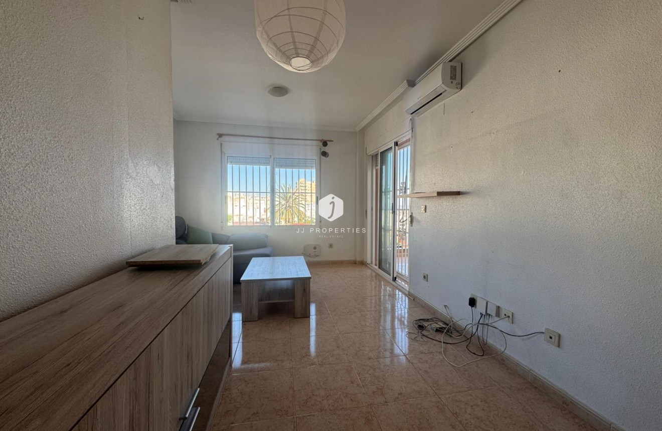 Resale - Apartment / flat -
Torrevieja - Costa Blanca
