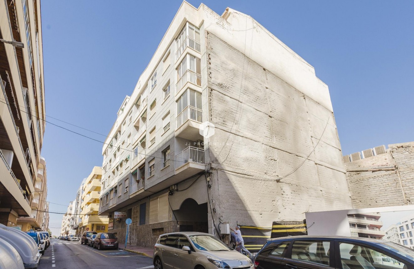 Aus zweiter Hand - Wohnung -
Torrevieja - Costa Blanca