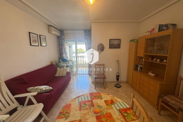 Z drugiej ręki - Mieszkanie w bloku -
Torrevieja - Costa Blanca