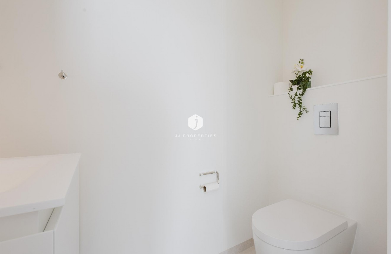 Resale - Villa -
Orihuela Costa - Costa Blanca