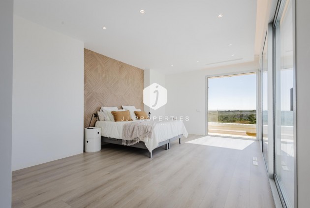 Resale - Villa -
Orihuela Costa - Costa Blanca