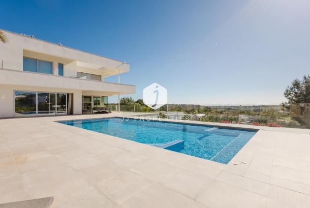 Resale - Villa -
Orihuela Costa - Costa Blanca