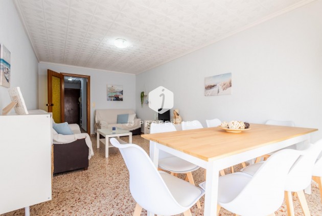 Resale - Apartment / flat -
Torrevieja - Costa Blanca