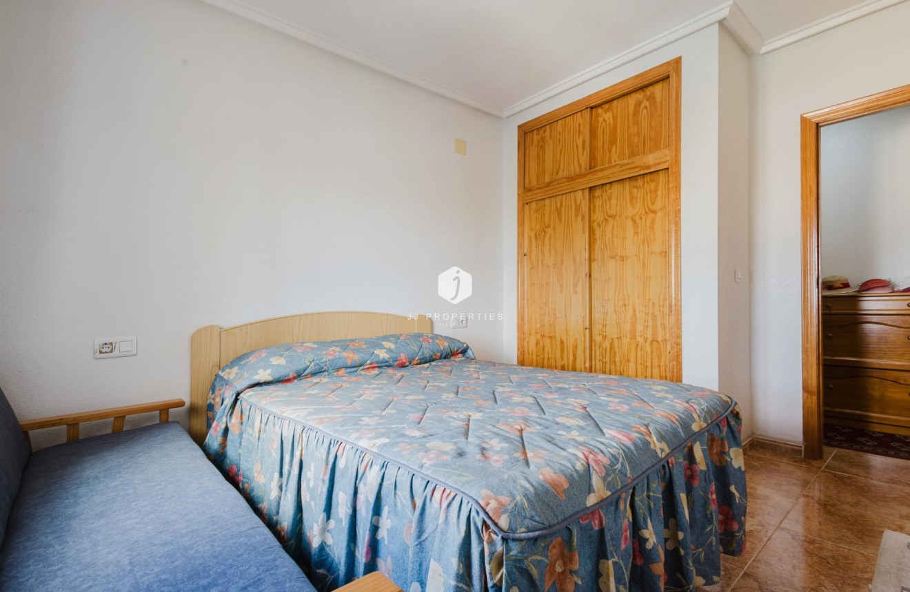 Resale - Apartment / flat -
Torrevieja - Costa Blanca