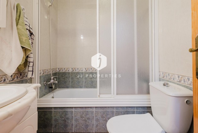 Resale - Apartment / flat -
Torrevieja - Costa Blanca