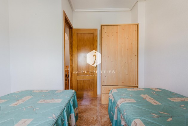 Resale - Apartment / flat -
Torrevieja - Costa Blanca