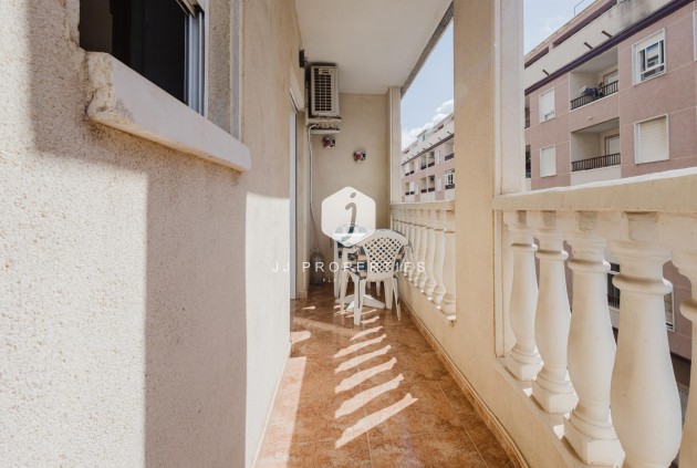 Resale - Apartment / flat -
Torrevieja - Costa Blanca