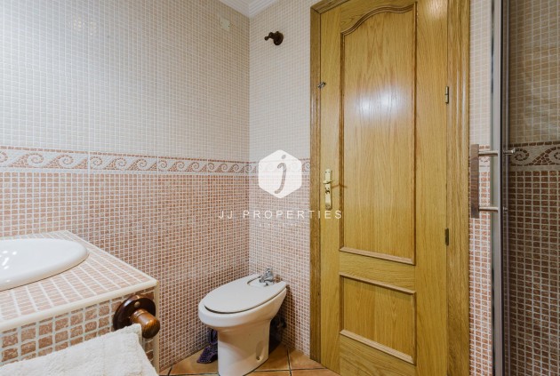 Resale - Bungalow -
Torrevieja - Costa Blanca