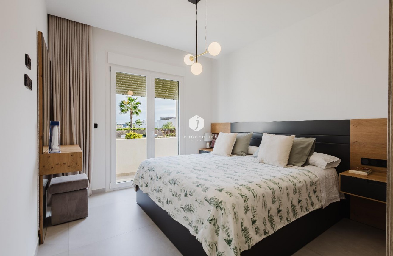 Resale - Villa -
Algorfa - Inland