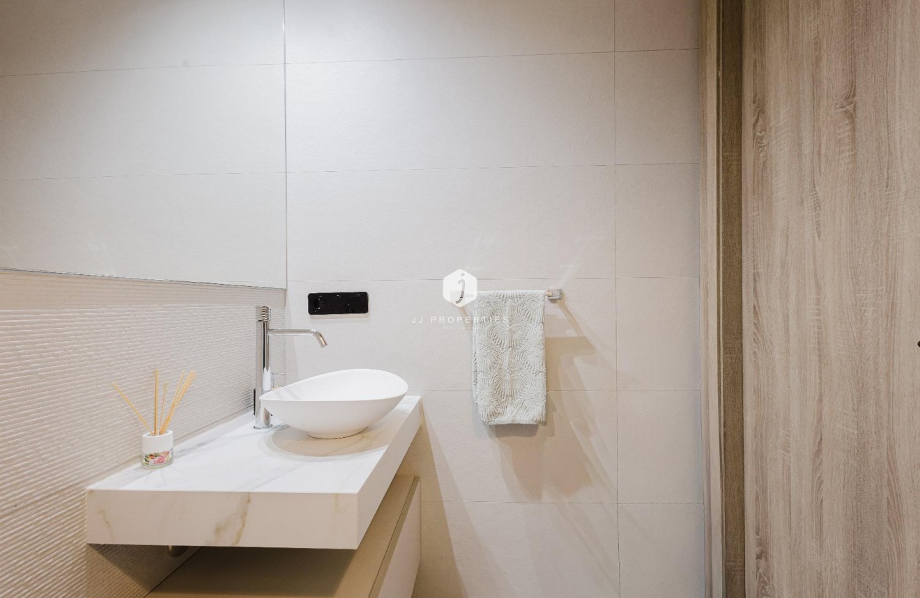 Resale - Villa -
Algorfa - Inland