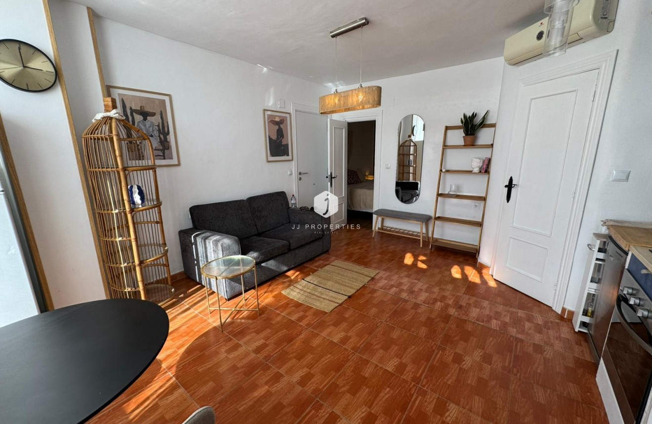 Resale - Bungalow -
Torrevieja - Costa Blanca