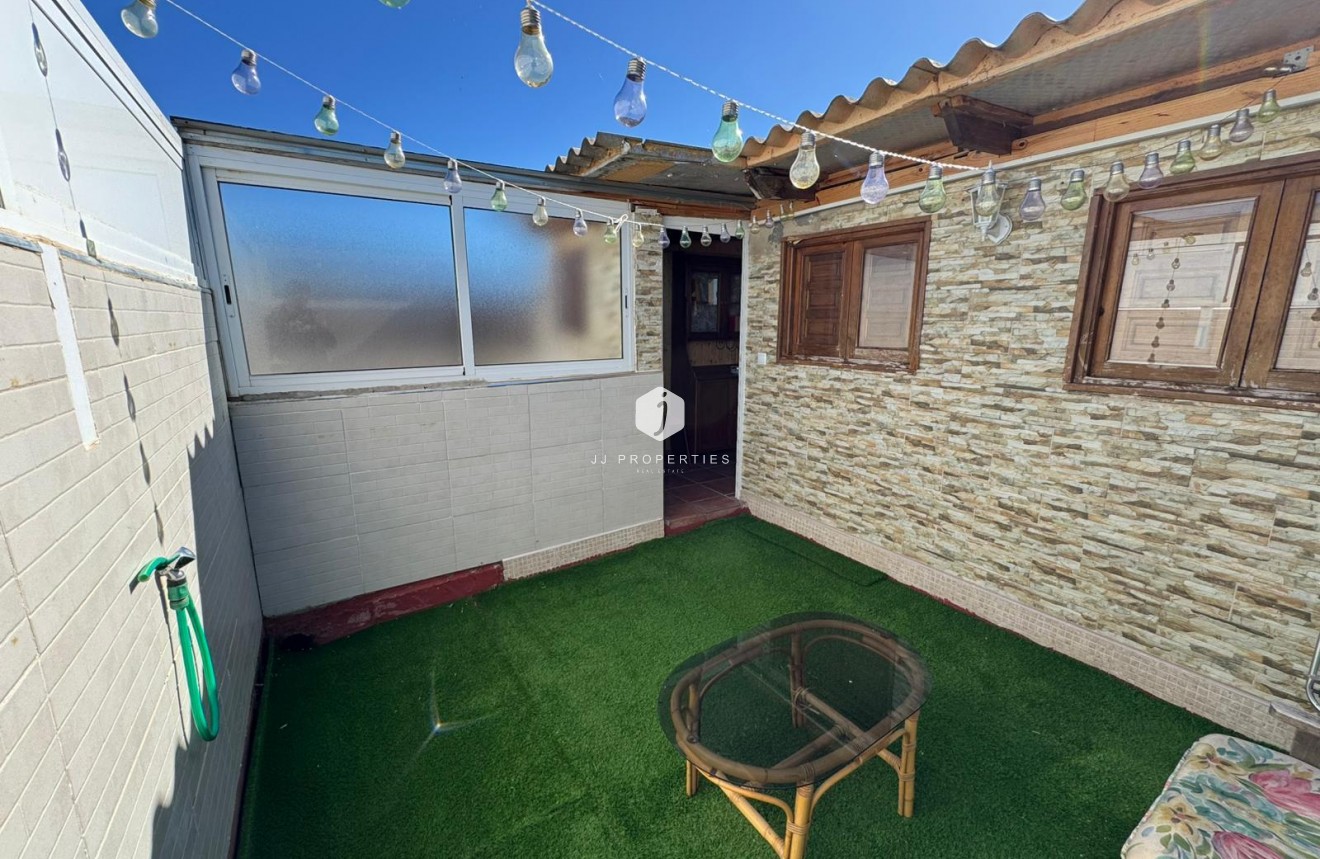 Resale - Bungalow -
Torrevieja - Costa Blanca