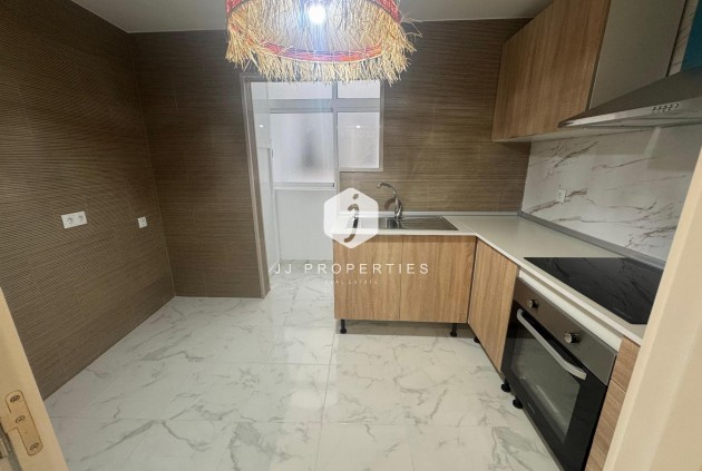 D'occasion - Appartement -
Torrevieja - Costa Blanca
