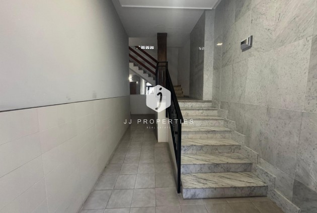 D'occasion - Appartement -
Torrevieja - Costa Blanca