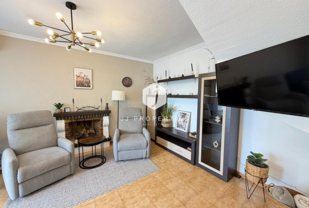 Resale - Chalet -
Torrevieja - Los Frutales