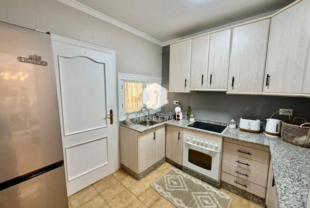 Resale - Chalet -
Torrevieja - Los Frutales