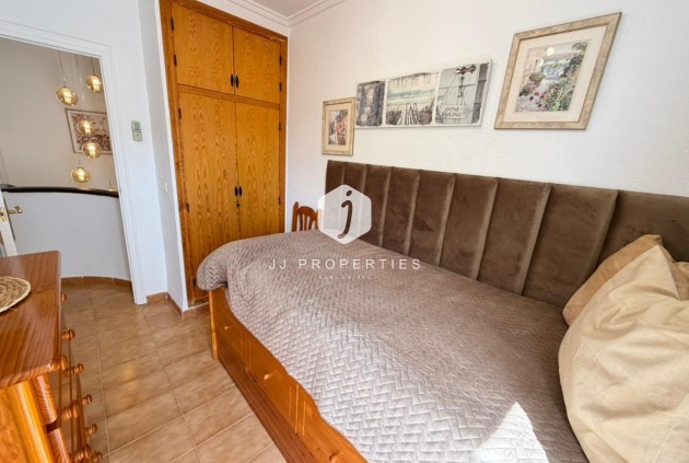 Resale - Chalet -
Torrevieja - Los Frutales