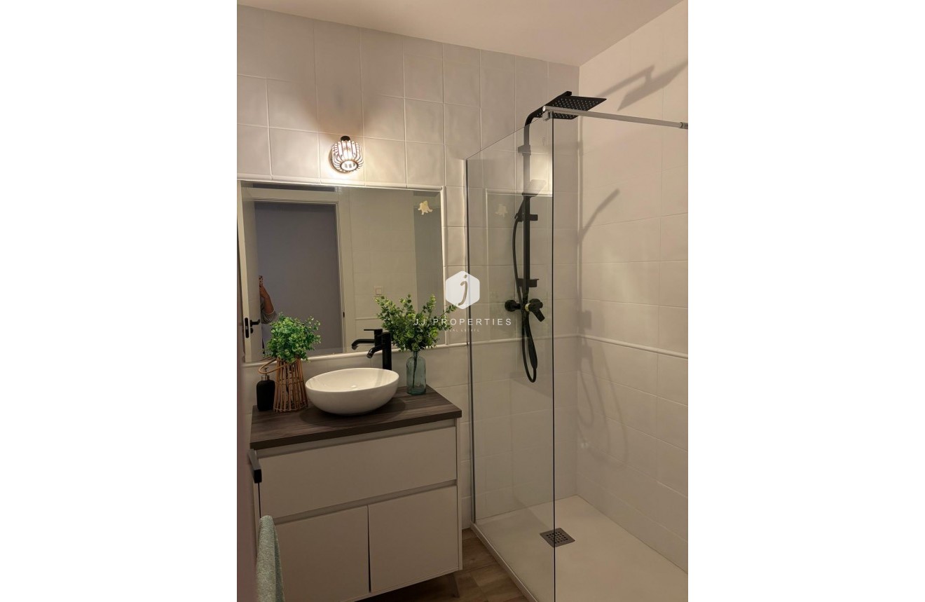 Resale - Apartment / flat -
Almoradí - Centro Urbano 2