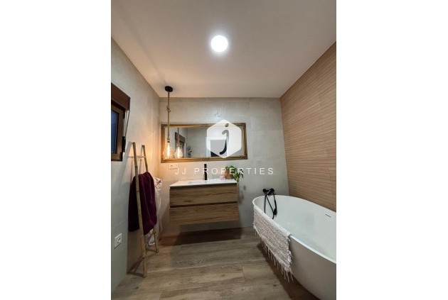 Resale - Apartment / flat -
Almoradí - Centro Urbano 2