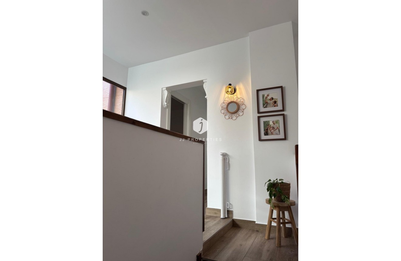 Resale - Apartment / flat -
Almoradí - Centro Urbano 2