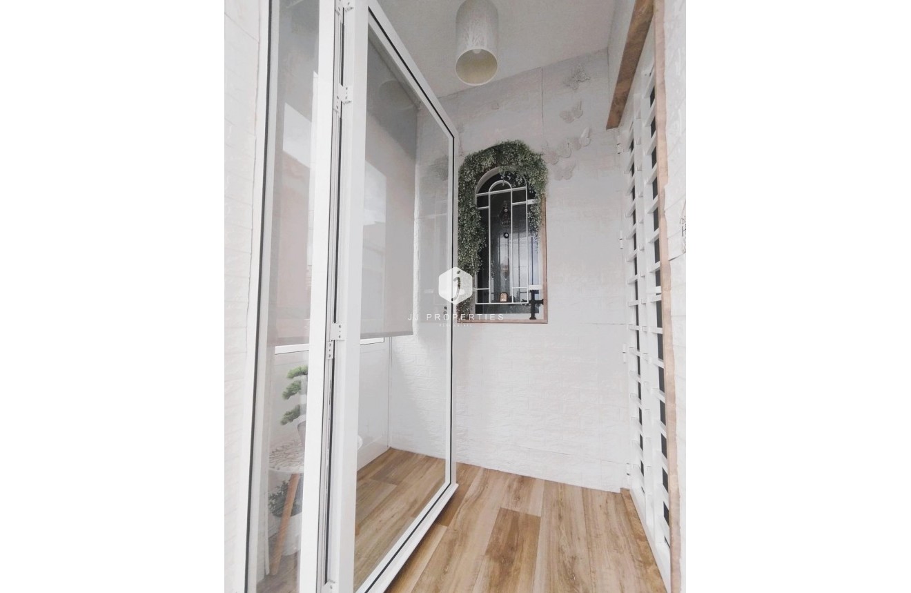 Resale - Villa -
San Miguel de Salinas - Inland