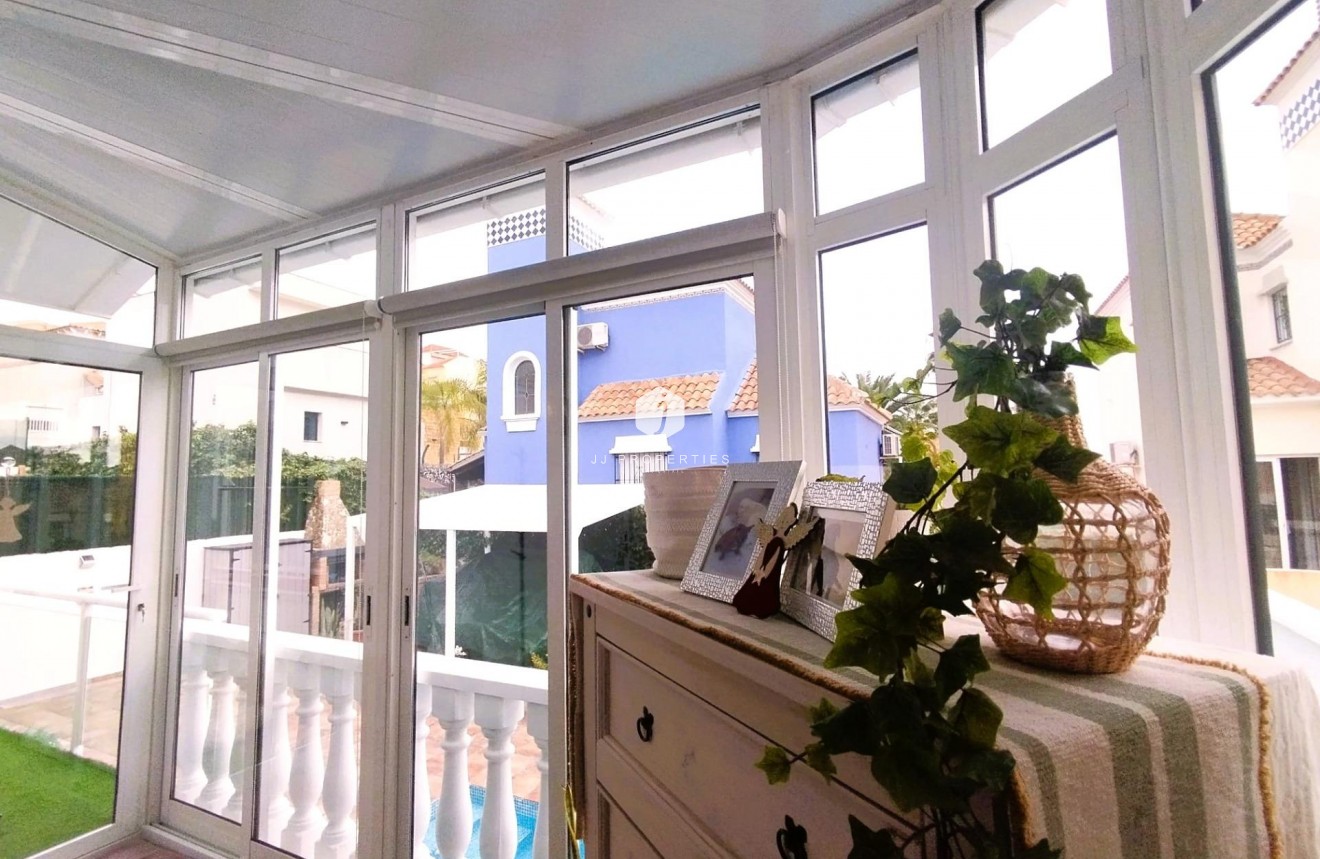 Resale - Villa -
San Miguel de Salinas - Inland
