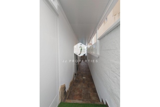 Resale - Villa -
San Miguel de Salinas - Inland
