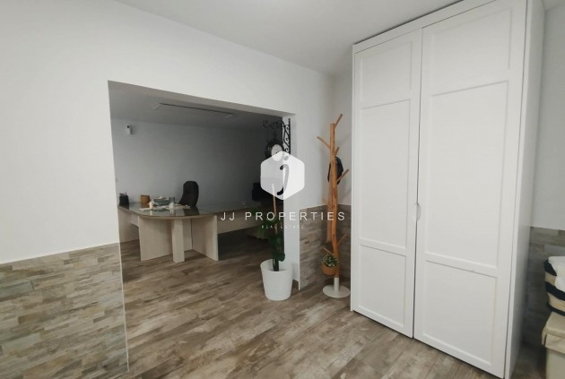 Resale - Villa -
San Miguel de Salinas - Inland