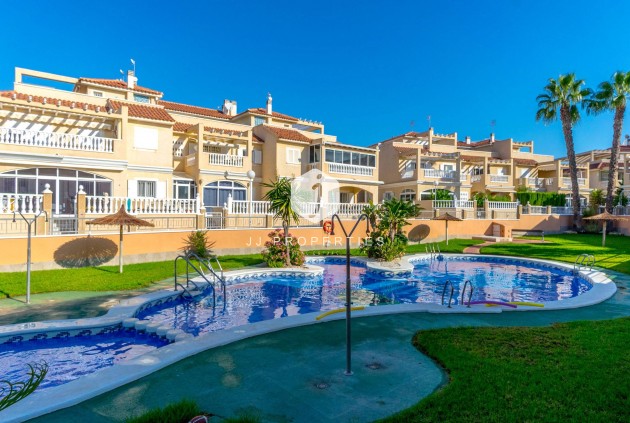 Resale - Duplex -
Orihuela Costa - Playa Flamenca
