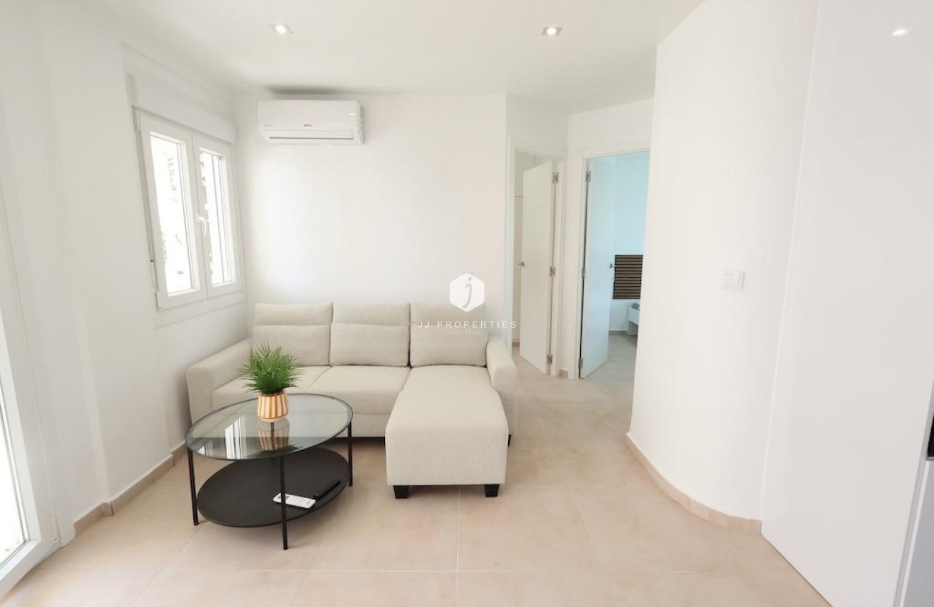 D'occasion - Bungalow -
Orihuela Costa - Costa Blanca