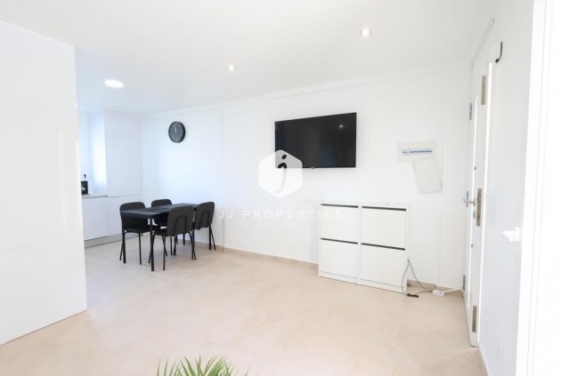 D'occasion - Bungalow -
Orihuela Costa - Costa Blanca