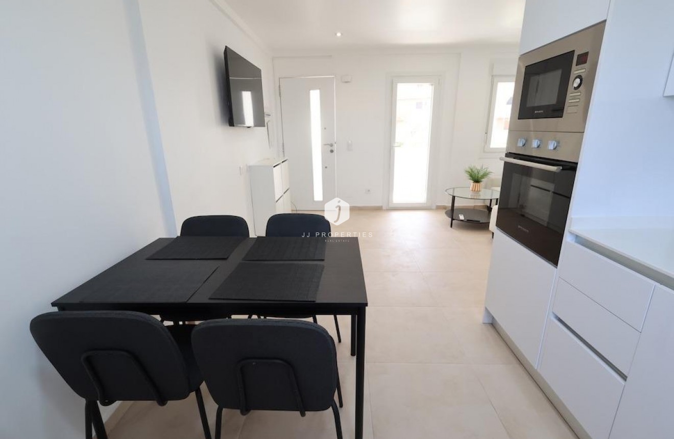 D'occasion - Bungalow -
Orihuela Costa - Costa Blanca