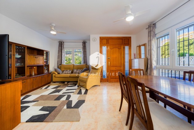 Resale - Duplex -
Dehesa de Campoamor - Costa Blanca
