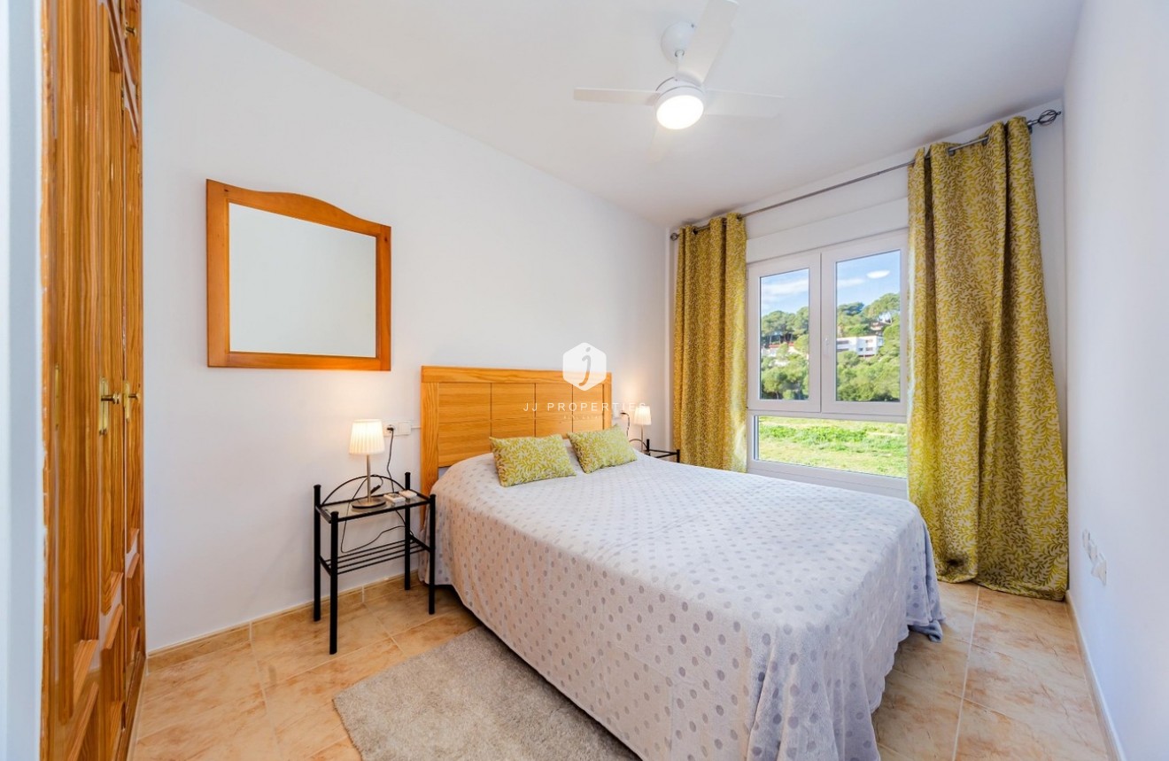 Resale - Duplex -
Dehesa de Campoamor - Costa Blanca