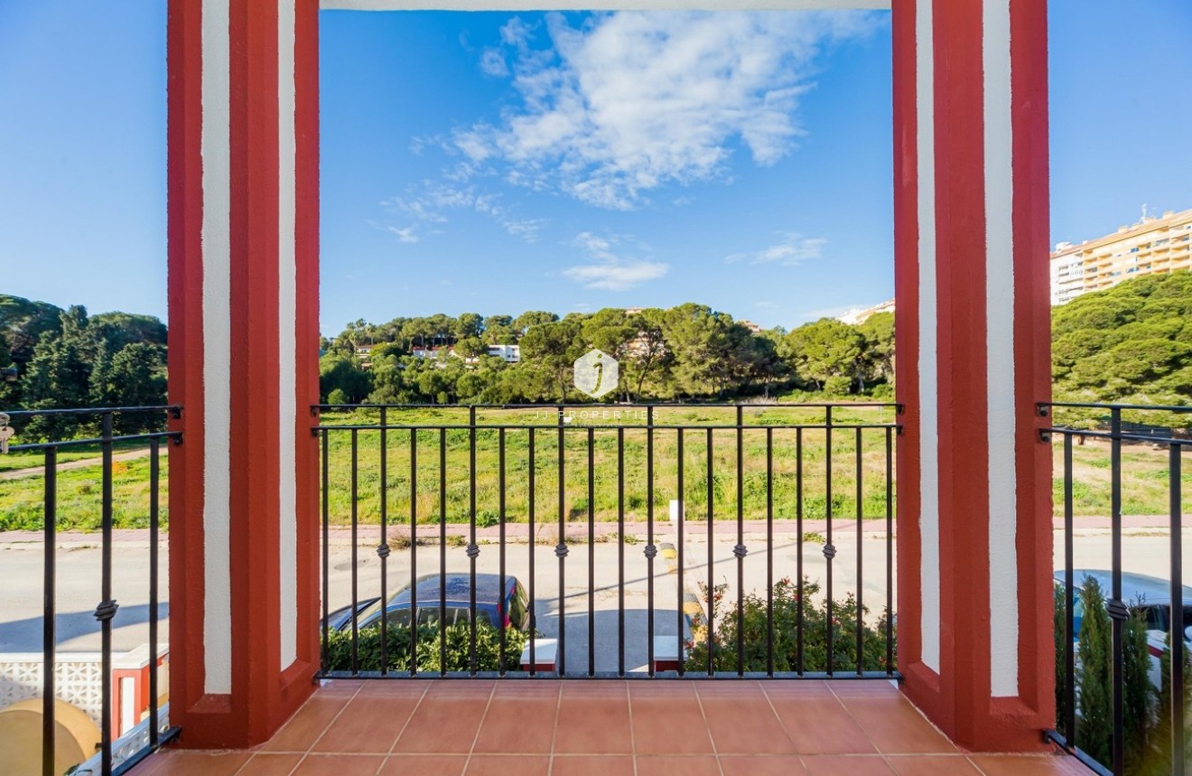 Resale - Duplex -
Dehesa de Campoamor - Costa Blanca