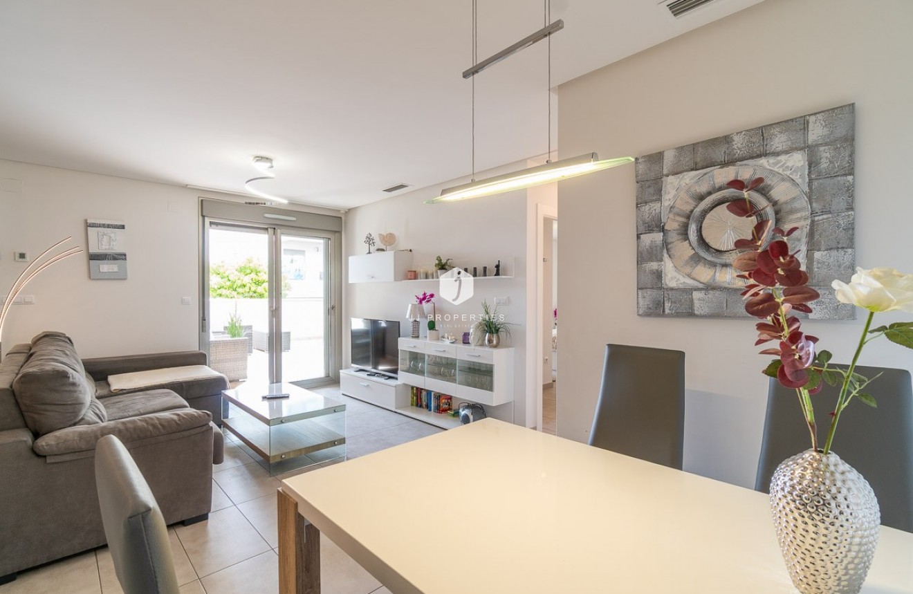 Aus zweiter Hand - Wohnung -
Orihuela Costa - Costa Blanca