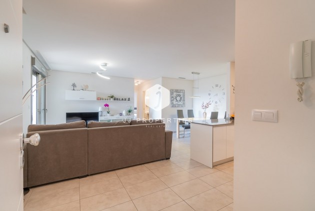 Aus zweiter Hand - Wohnung -
Orihuela Costa - Costa Blanca
