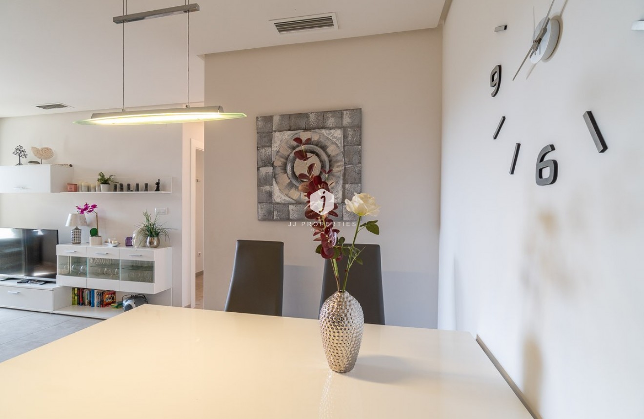 Aus zweiter Hand - Wohnung -
Orihuela Costa - Costa Blanca