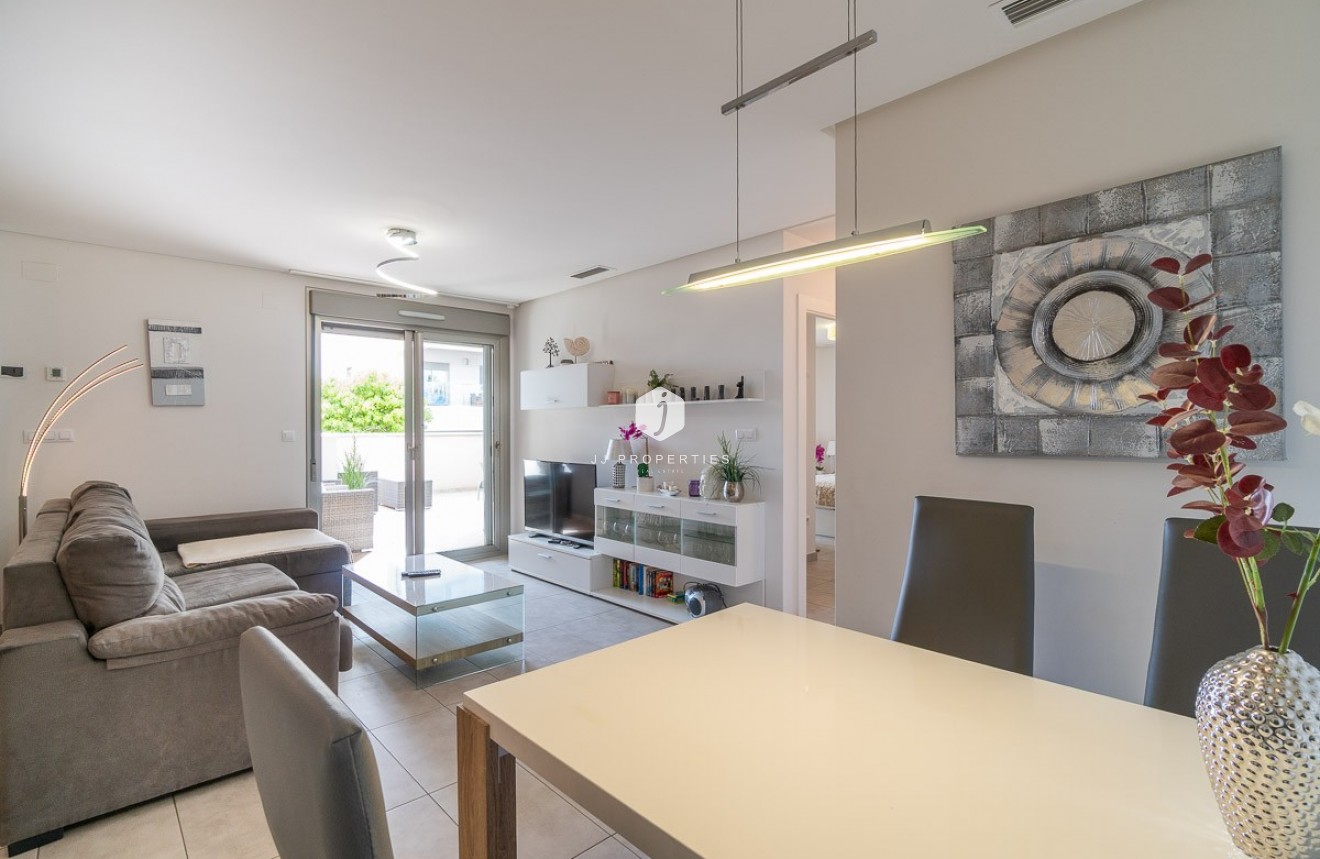 Aus zweiter Hand - Wohnung -
Orihuela Costa - Costa Blanca