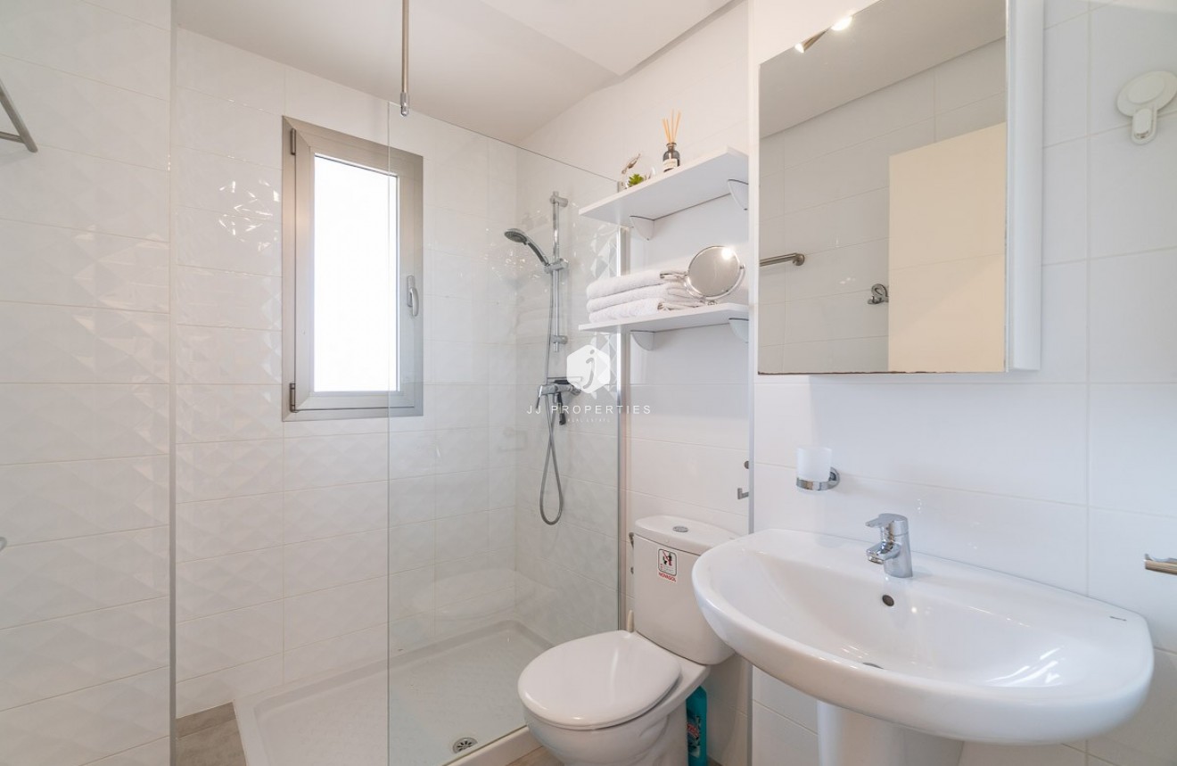 Aus zweiter Hand - Wohnung -
Orihuela Costa - Costa Blanca